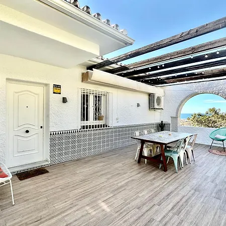 Con Piscina Y Vistas Al Mar *